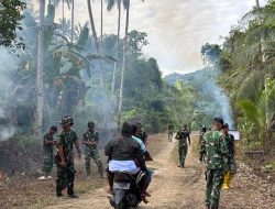 Bersihkan Akses Jalan Kampung Sisir, Wujud Nyata Kemanunggalan TNI Melalui TMMD Bangun Negeri