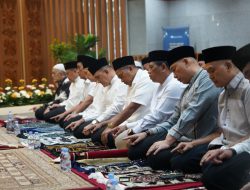 Hangatnya Kebersamaan, Kasdam II/Sriwijaya dan Tokoh Sumsel Pererat Silaturahmi di Pengajian Ramadhan di BI