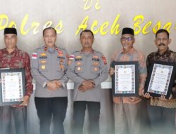 Polres Aceh Besar Serahkan Tali Asih Kapolda kepada Purnawirawan Polri