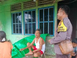 Bhabinkamtibmas Desa Sompak Ajak Masyarakat Tanam Jagung Dukung Ketahanan Pangan