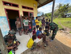 Satgas Pamtas Kewilayahan RI-PNG Yonif 763/SBA Berikan Penyuluhan dan Yankes di Distrik Bamusbama