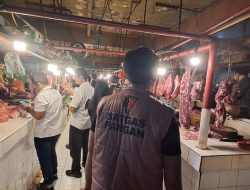 Satgas Saber Pangan Polres Jakbar Turun ke Pasar Tomang Barat, Awasi Harga dan Ketersediaan Pangan