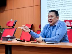 Beri Kuliah Program Doktor Ilmu Hukum, Bamsoet Ingatkan Fenomena “No Viral No Justice” Peringatan Keras Bagi Sistem Hukum Nasional