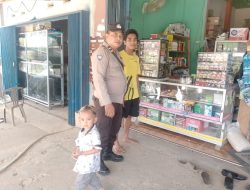 Sambang Warga Desa Binaan Bhabinkamtibmas Polsek Kuala Behe Beri Himbauan Kamtibmas