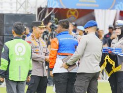 5.000 Ojol dan Buruh Apel Bersama Kapolri di Palembang