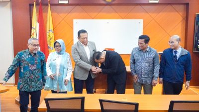 Uji Sidang Tertutup Program Doktor Ilmu Hukum Universitas Borobudur, Bamsoet Dorong Perubahan Regulasi Bagi Pengemudi Tranportasi Online