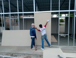 Hadirkan Senyum Warga, Danramil 03/Dewantara Pimpin Langsung Pendampingan Pembangunan Huntara di Ulee Pulo