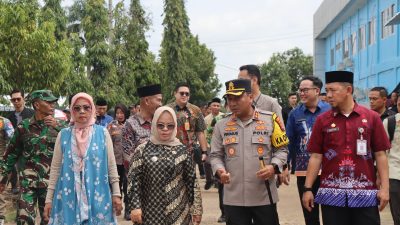 Kapolres Bersama Bupati Mesuji sidak dan Cek Harga Bahan Pokok di Pasar Simpang Pematang Jelang Idul Fitri 1447 H