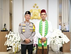 Ustaz Abdul Somad Jadi Khatib Jumat di Mapolda Sumsel, Ingatkan Tugas Polisi Adalah