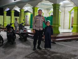 Polsek Labuhan Ruku Gelar Pengamanan Sholat Tarawih di 10 Masjid, Kapolsek Pimpin Langsung untuk Jamin Kamtibmas Aman