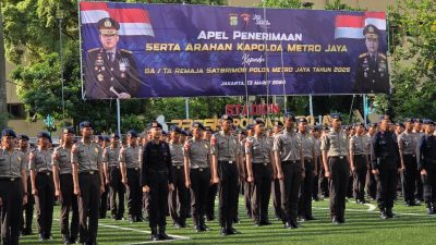 Kapolda Metro Jaya Tekankan Disiplin dan Profesionalisme kepada 1.000 Remaja Brimob