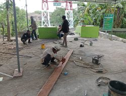 Semangat Kebersamaan Bangun Jembatan Gantung Garuda