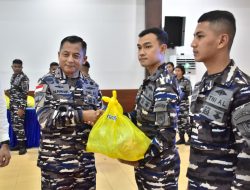 Kodaeral VII Dukung Kesejahteraan Prajurit dan PNS, Gelar Bazar Ramadhan serta Salurkan 1.223 Paket Sembako Lebaran di Kupang