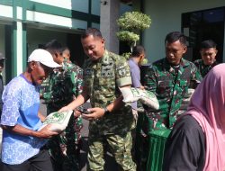 Perkuat Kebersamaan Ramadan, Kodim 0807 Tulungagung Salurkan Zakat Fitrah