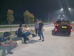 Polsek Lima Puluh Gelar Patroli Subuh, Cegah Kejahatan dan Aktivitas Menyimpang Jelang Ramadhan