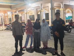 Polsek Lima Puluh Gelar Patroli di Sekitar Masjid, Jaga Aman Ibadah Tarawih Jelang Ramadhan 1447 H