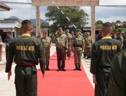 Pangdam II/Sriwijaya Dampingi Menhan RI Tinjau Kesiapan Prajurit Yonif TP 845/Ksatria Satam