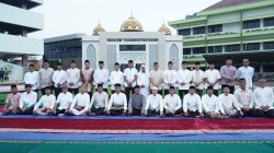 Dandim 0418/Palembang dan Ketua Persit Hadiri Sholat Idul Fitri 1447 H di Makodam II/Sriwijaya