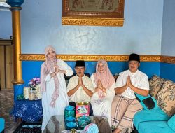 Kepala Desa Tlogosari Lilik Rahayu Beserta Keluarga Sampaikan Ucapan Selamat Idul Fitri 1447 H