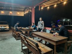Patroli Malam Humanis, Polisi Sapa Warga yang Sedang nongkrong