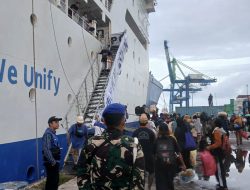 Sinergitas Kodaeral XIV Sorong dan Instansi Terkait Dalam Pengamanan Arus Mudik di Pelabuhan Umum Sorong