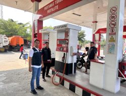 Sat Reskrim Batubara pantau SPBU seluruh kabupaten H+2 Idul Fitri, pasokan BBM cukup dan terkendali