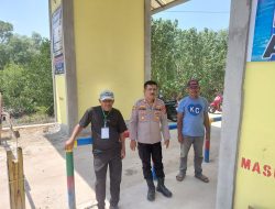 Polsek Medang Deras amankan objek wisata Pantai Sujono dalam rangka OPS Ketupat Toba 2026