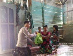 Polres Mesuji Bagikan 39 Paket Sembako Untuk Masyarakat Kurang Mampu