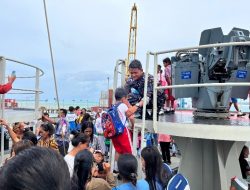 Tanamkan Jiwa Bahari di Bumi Jargaria, Satgas Trisila 2026 Gelar Open Ship bagi Siswa-Siswi Kepulauan Aru