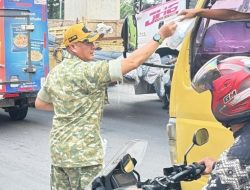 Jasdam II/Sriwijaya Bagikan 1.200 Paket Takjil untuk Pejuang Nafkah di Jalanan