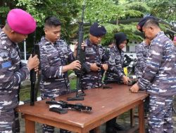 Prajurit Kodaeral XIV Latihan Bongkar Pasang Senjata dan Menembak Laras Panjang