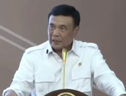 Menko Polkam Djamari Chaniago Beri Dukungan Moral kepada Anggota Kepolisian Negara Republik Indonesia