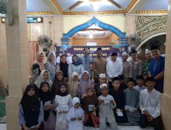 Kapolres Muratara Buka Puasa Bersama dan Santuni Anak Yatim di Surulangun, Ajak Warga Jaga Kamtibmas dan Awasi Pergaulan Anak