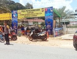 Personel Polsek Mempawah Hulu Amankan Ibadah Sholat Jumat di Masjid Nurul Bustanul Jannah Desa Karangan