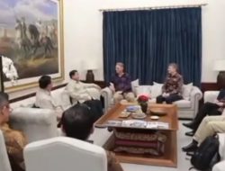Momen Pertemuan Dua Sahabat Lama Bahas Isu Strategis Indonesia–Australia