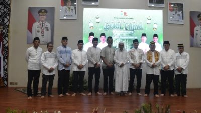 Dandim 0418/Palembang Hadiri Buka Puasa dan Tarawih Bersama Forkopimda Kota Palembang