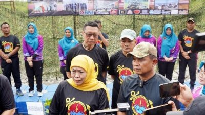 HUT Pasmar 2 Ke 25 Peduli Penanaman Mangrove di Pantai Kenjeran Surabaya