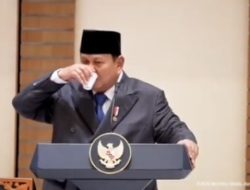 Momen Santai Presiden Prabowo Seruput Kopi Indonesia di Forum Bisnis RI–Jepang Tokyo