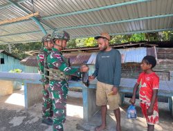 Semangat Tak Pernah Padam, Satgas Yonif 521/DY Berikan Pelayanan Kesehatan Gratis Kepada Masyarakat di Distrik Kelila