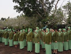 Ziarah Penuh Makna, Ketua Persit KCK Daerah XVIII/Kasuari Pimpin Penghormatan di TMP Trikora Jelang HUT ke-80 Persit KCK