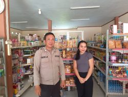 Personel Polsek Kuala Behe Patroli Sambang Rutin Sekaligus Beri Himbauan Kepada Warga