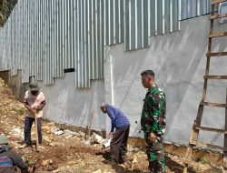 Babinsa Wonogiri Awasi Pembangunan Koperasi Desa: Target Selesai Tepat Waktu, Warga Petirsari Semringah