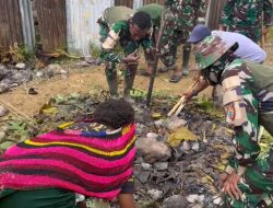 Pos Mimin Satgas Swasembada Yonif 751/VJS Gelar Bakar Batu Bersama Masyarakat Distrik Oksop