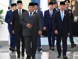 Wapres Gibran Dampingi Presiden Prabowo pada Pelantikan Hakim MK, Pimpinan Ombudsman, dan Dubes RI