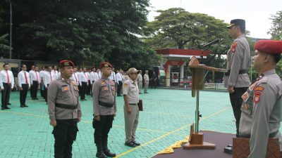 Wakapolres Jakbar Pimpin Upacara Hari Kesadaran Nasional, Tekankan Pelayanan Humanis