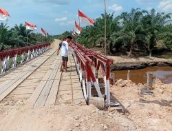 Babinsa Koramil 13/Baktiya Patroli, Cek Jembatan Bailey