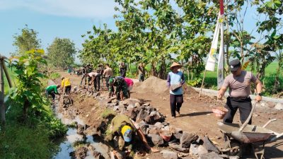 Cegah Erosi, TNI bangun Talud sepanjang 150m