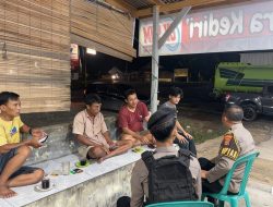 Polres Mesuji Tingkatkan Keamanan dan Keterlibatan Masyarakat Melalui Patroli Jalan Lintas Timur dan Patroli Dialogis
