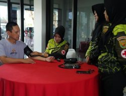 Pangdam II/Swj Jaga Stamina Melalui Tenis Lapangan di Korem 044/Gapo