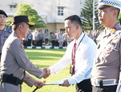 Kapolda Sumsel Beri Penghargaan 48 Personel Berprestasi, Dukung Transformasi SDM Polri Unggul